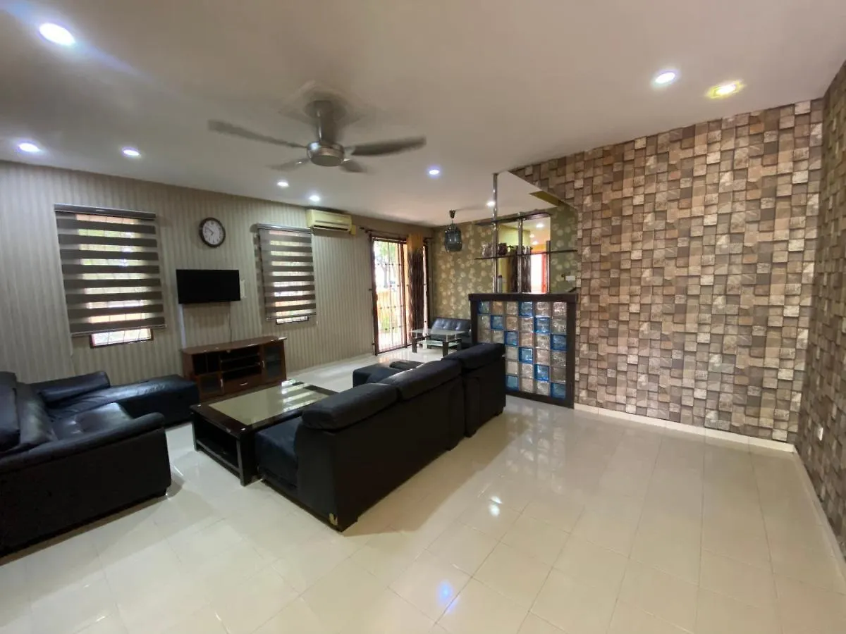 بيت للعطل بوكيت ميرتاجام Delight Homestay Juru 3 Bedroom